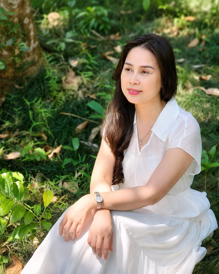 Coach Nguyễn Tú Oanh, Thạc sĩ Tâm lý, Chuyên gia khai vấn quốc tế liên đoàn ICF